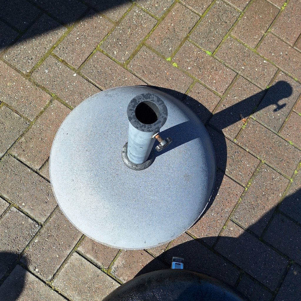 Parasolvoet beton, Ophalen, Gebruikt, Parasolvoet