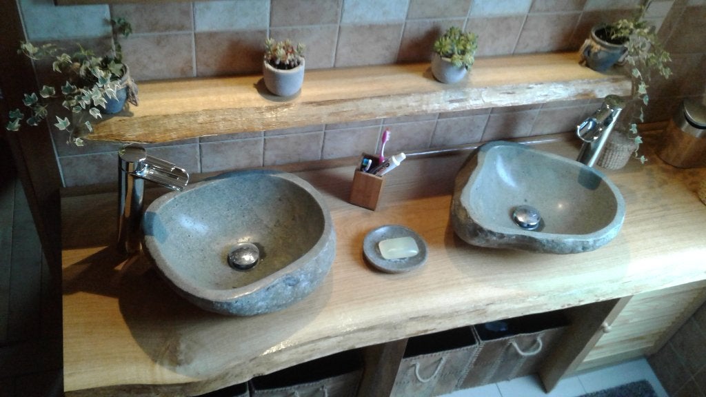 évier en pierre naturel galet de rivière . grand choix, Maison & Meubles, Enlèvement, Neuf, Lavabo ou Évier