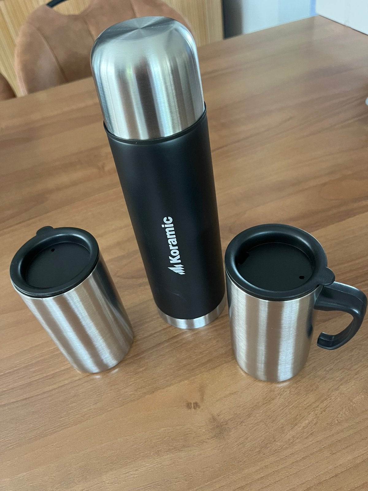 Thermoskan met 2 koppen, Elektronische apparatuur, Ophalen of Verzenden, Zo goed als nieuw