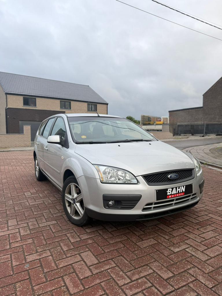 Ford Focus, Focus, Argent ou Gris, Achat, Entreprise