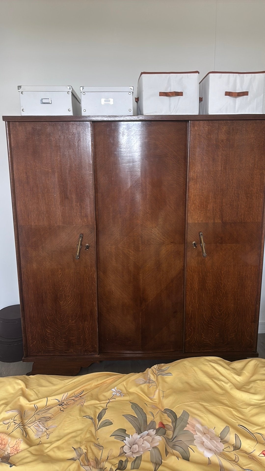 Garde robe ancienne en bois, Maison & Meubles, Armoires | Penderies & Garde-robes, Avec porte(s), 150 à 200 cm, Utilisé, Annee 50