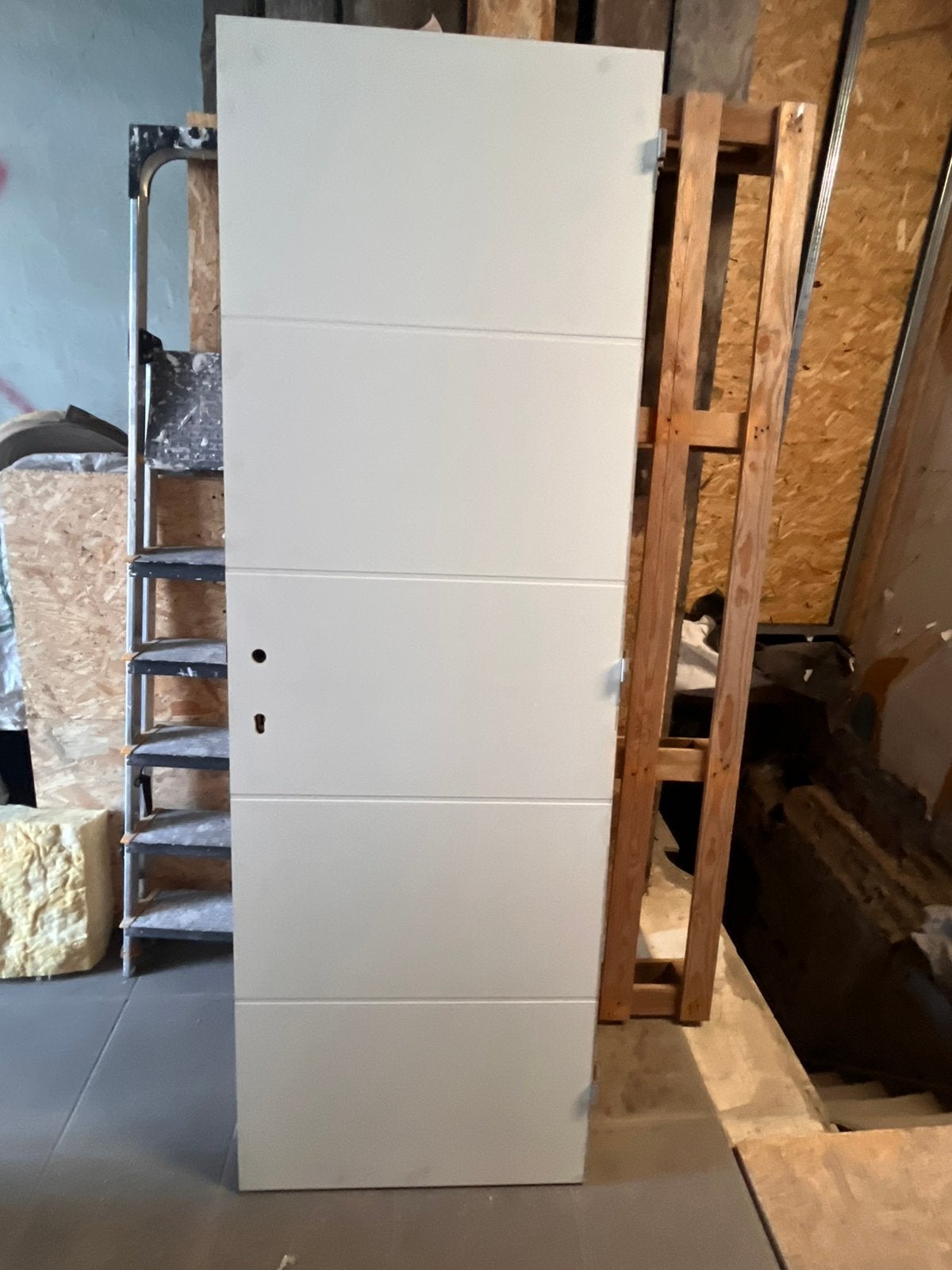 Je vends les portes sans chambranle, Bricolage & Construction, Enlèvement