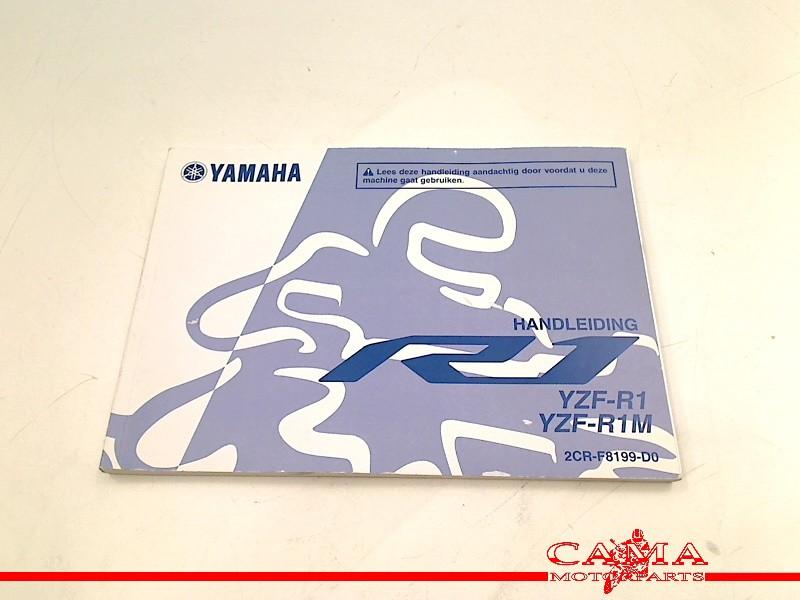 INSTRUKTIEBOEK Yamaha YZF R1 2015-2016 (YZF-R1 2CR), Motoren, Dhr. S. di Majo, Gebruikt, Info@cama-motorparts.nl, P.J. Troelstraweg 8 8
3144 CX  MAASSLUIS, NL