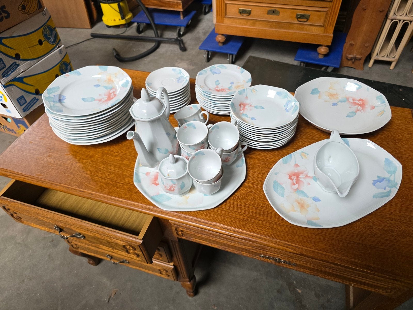 limoges eet en koffie servies, Ophalen
