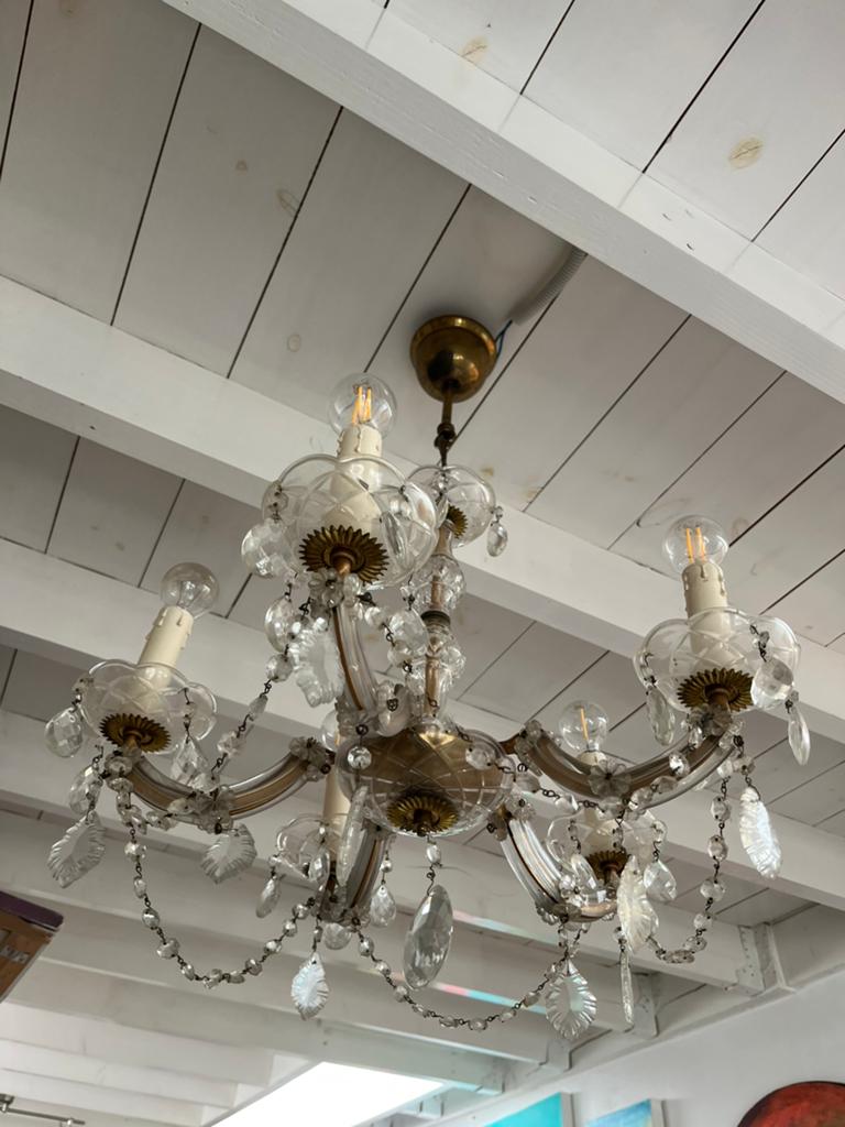 Oude kritallen luster met koper, Huis en Inrichting, Lampen | Kroonluchters, Ophalen, Zo goed als nieuw