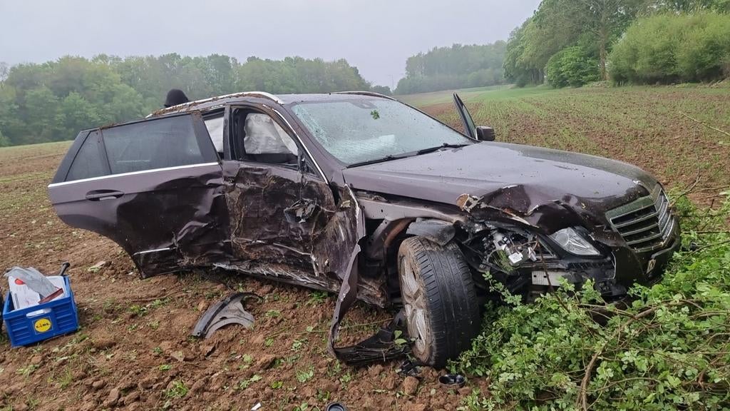 Mercedes E 200 CDI 2010 accidentee, Enlèvement
