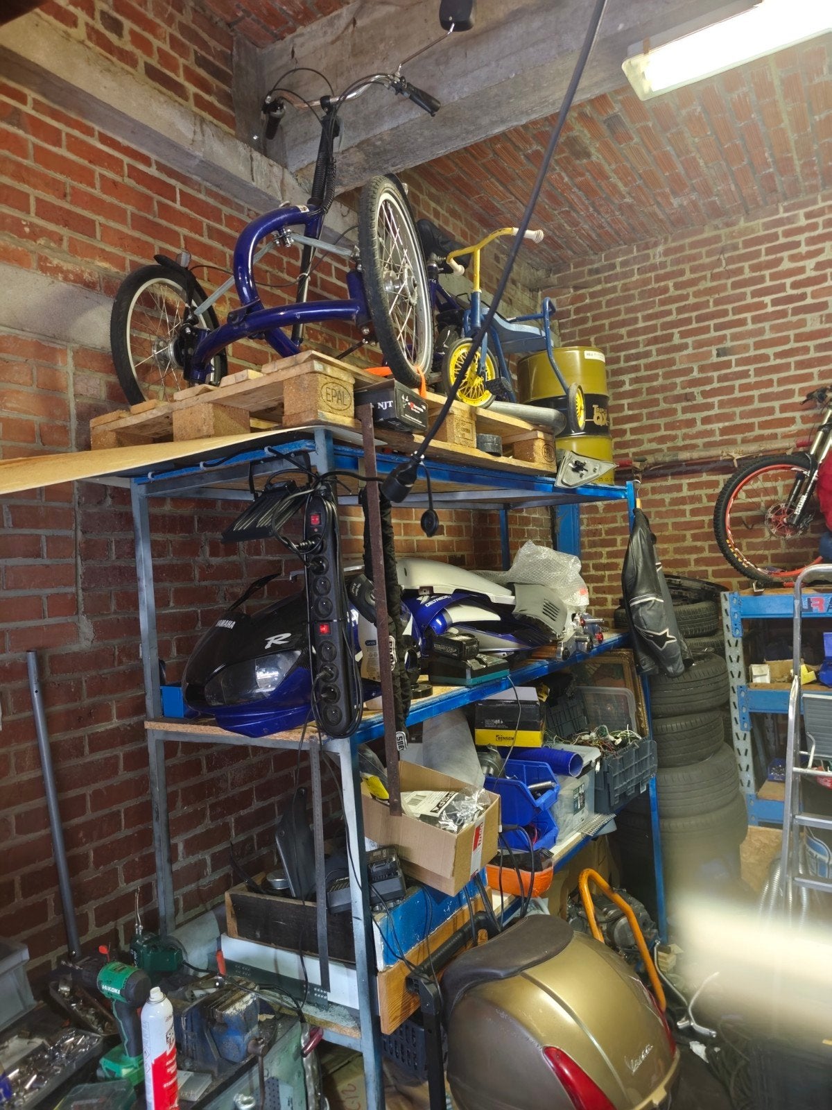 garage inboedel alles of niks, Huis en Inrichting, Complete inboedels, Ophalen