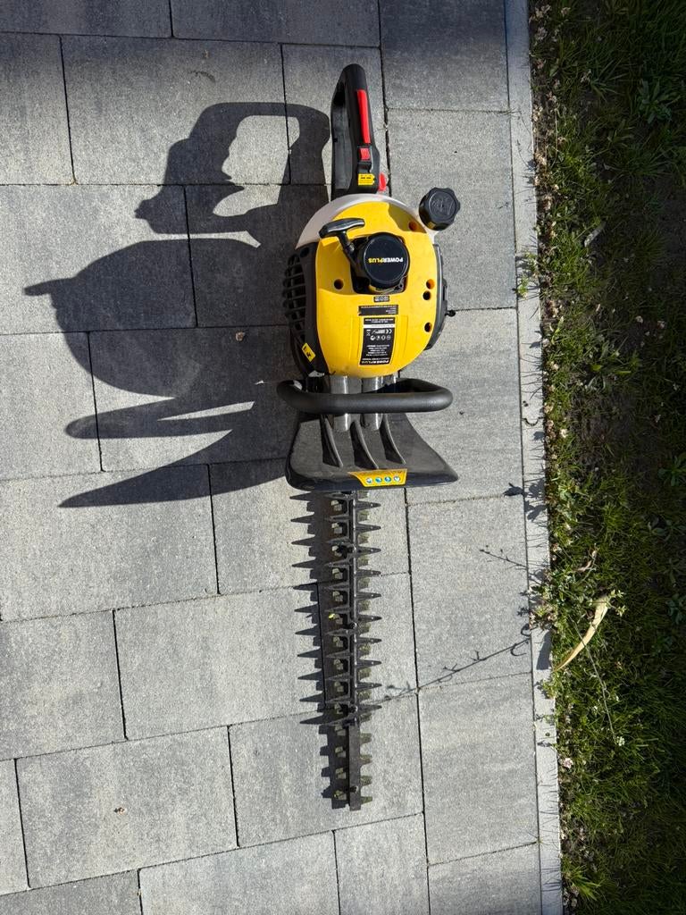 Heggenschaar 2 takt, Tuin en Terras, Ophalen, Zo goed als nieuw, Benzine