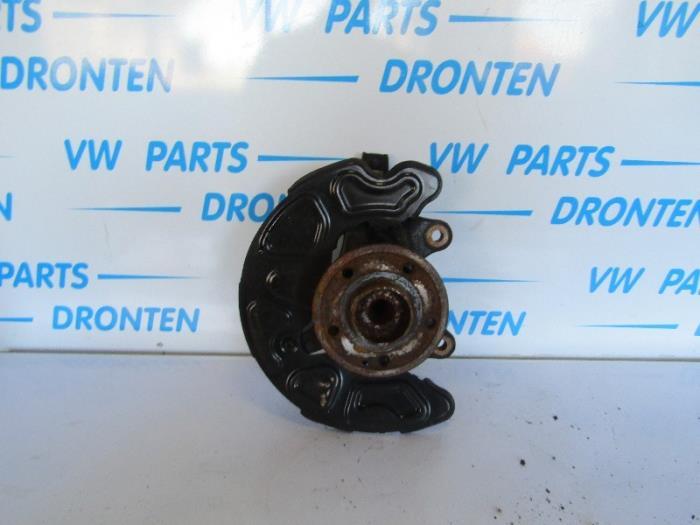 Fusee links-voor van een Mercedes V-Klasse, Gebruikt, -, Ophalen of Verzenden, -