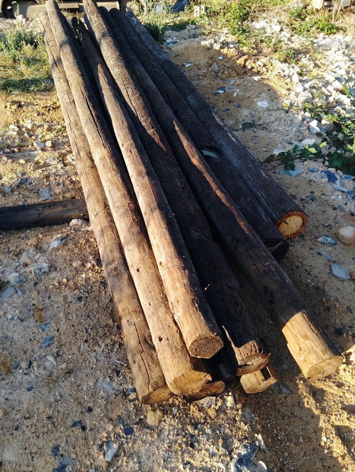 lot poteaux bois, Enlèvement, Poteaux