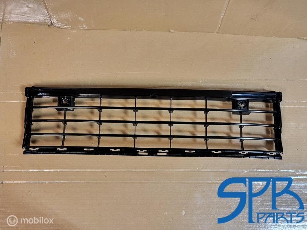 BUMPERROOSTER MIDDEN GOLF 8 R GRILLE 20-24 BUMPERGRILL ONDER, Gebruikt, VOLKSWAGEN, Volkswagen, Ophalen of Verzenden