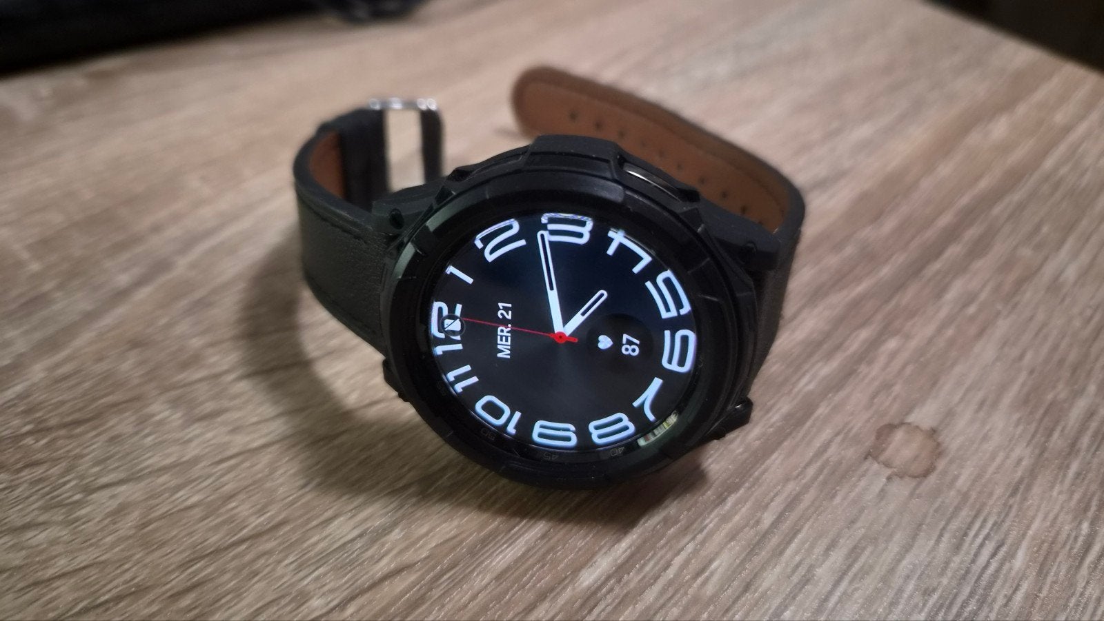 Samsung Galaxy Watch 6 Classic 43mm, Bijoux, Sacs & Beauté, Étanche, Samsung Galaxy Watch6 Classic, Enlèvement ou Envoi, Comme neuf