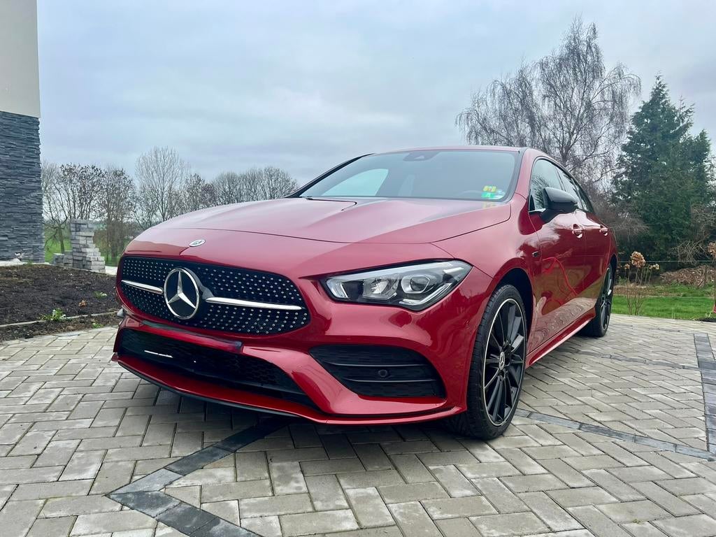 Mercedes CLA 250 e AMG Shooting Brake – 2021 –1er proprio, Auto's, Automaat, CLA, Zwart, Alcantara