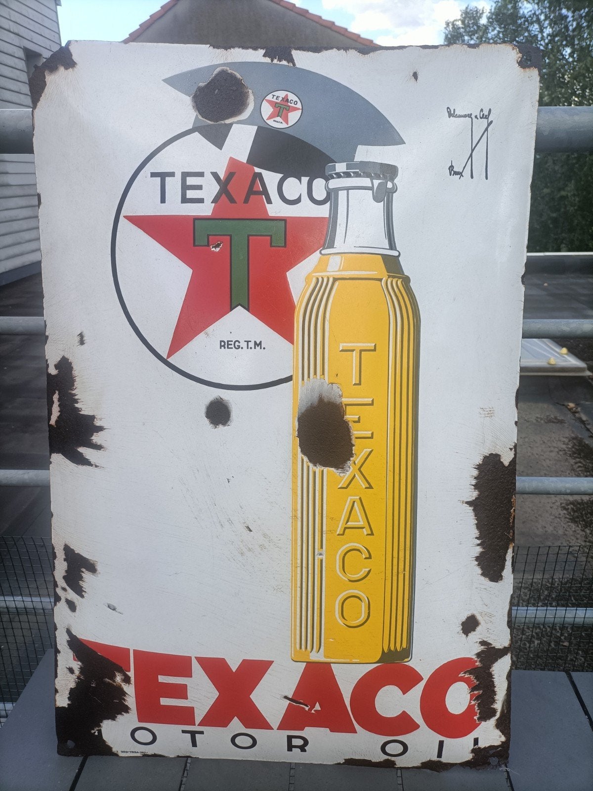 panneau publicitaire en émail texaco, Enlèvement, Panneau publicitaire