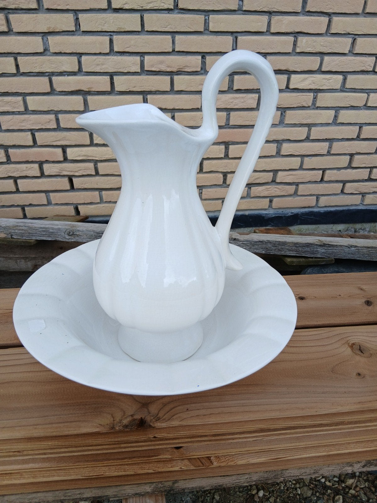Oude  waskom met kan, Huis en Inrichting, Woonaccessoires | Vazen, Ophalen