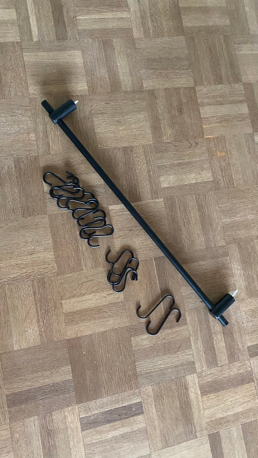 Keuken rails hangrek met haakjes voor keukengerei, Huis en Inrichting, Ophalen, Zo goed als nieuw, Metaal, Zwart