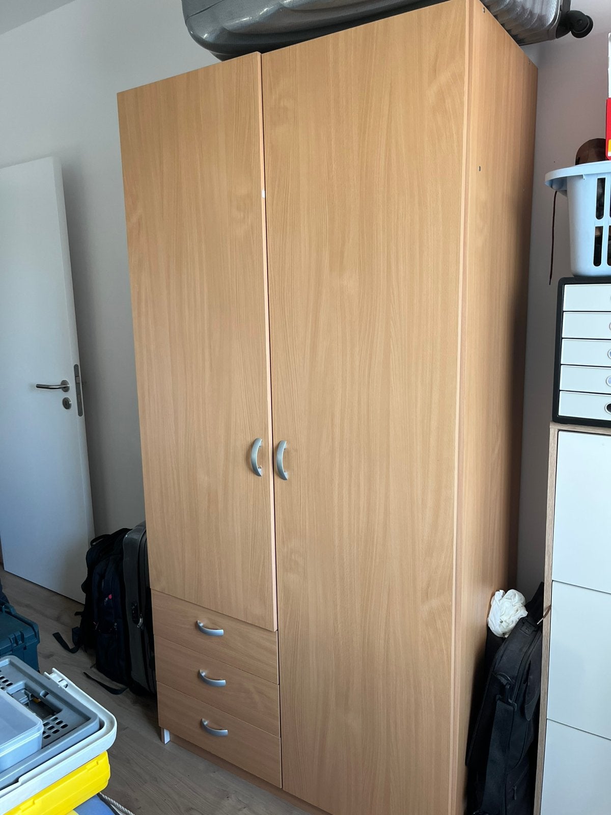 Kast ideaal voor in een bureau, Ophalen, Zo goed als nieuw