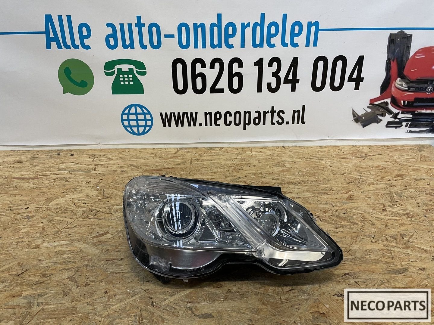 E KLASSE W212 XENON KOPLAMP RECHTS ORIGINEEL A2128201959KZ, Utilisé, -, -, Enlèvement ou Envoi