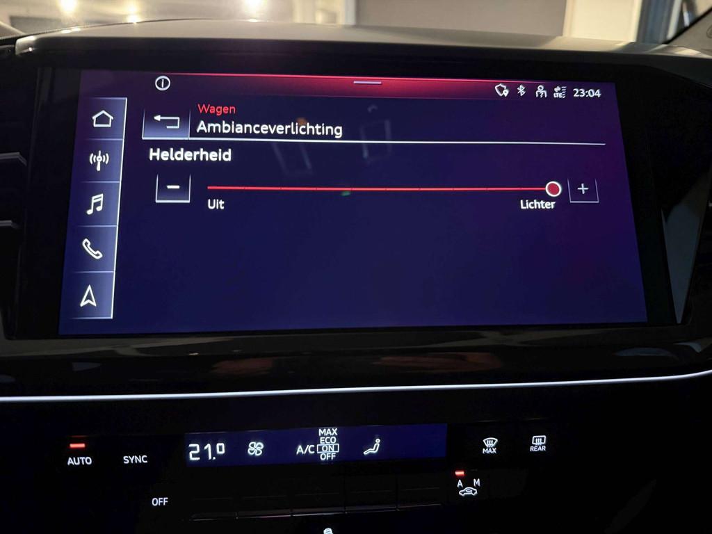 Audi Q4 e-tron 3x S-LINE * HAED UP DISPLAY * BLACK PACK PLUS, Autos, Cuir, Achat, 459 km, Noir