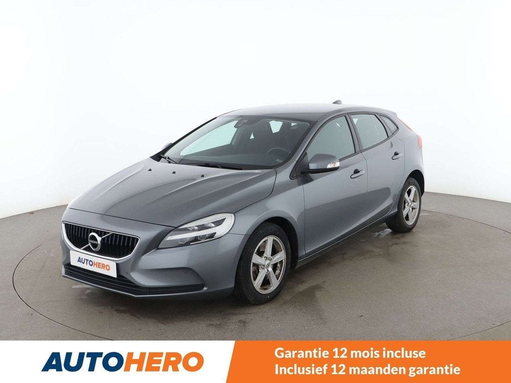 Volvo V40 1.5 Kinetic (bj 2018, automaat), Auto's, USB, https://public.car-pass.be/vhr/b969584d-16c9-414c-b690-a1abe18f2749, 1554 kg