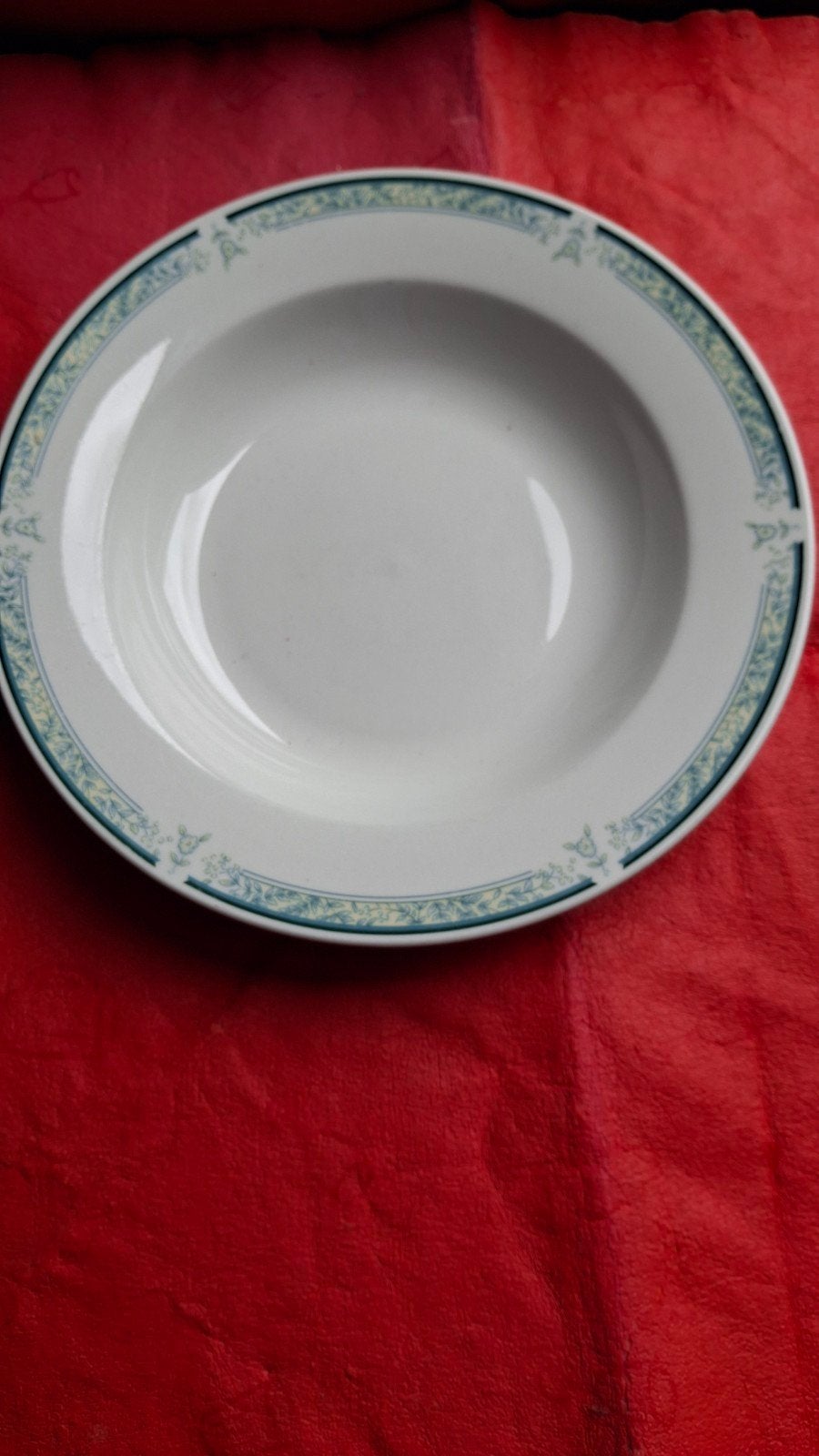 Service à dîner 4 personnes, Maison & Meubles, Enlèvement, Porcelaine