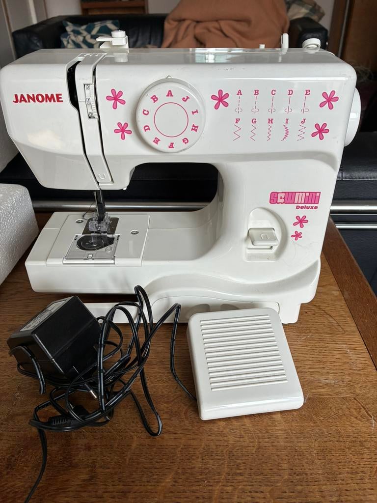Machine à coudre Janome Sew Mini Deluxe, Enlèvement ou Envoi, Comme neuf, Machine à coudre, Janome