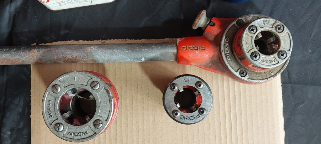 RIDGID draadsnijset 00-R 1/2 3/4 1 inch + toebehoren, Enlèvement, Utilisé, Outil de coupe, Ridgid