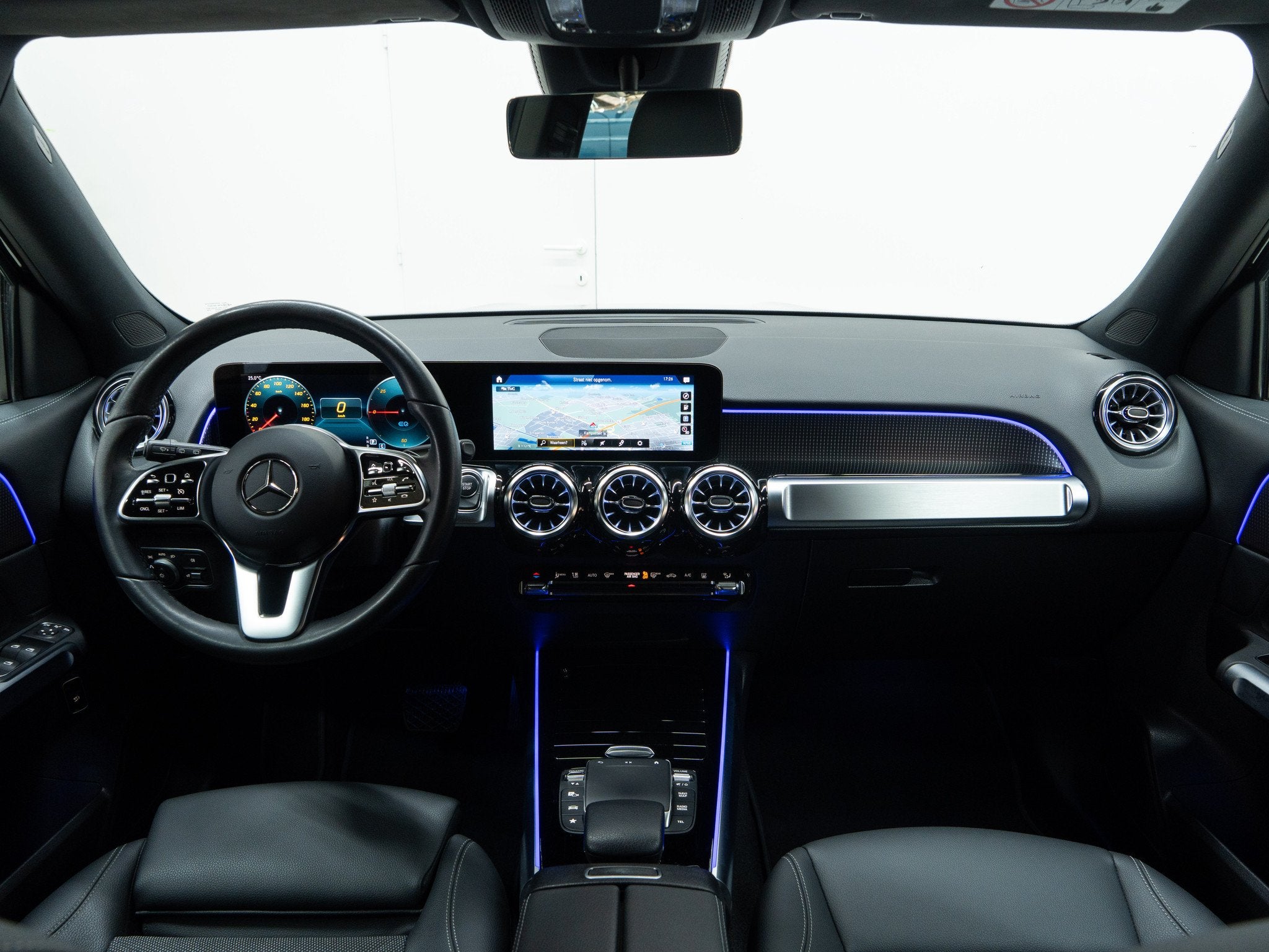 Mercedes-Benz EQB 250 Progressive Line | Dodehoek Camera LED, Auto's, Gebruikt, https://public.car-pass.be/vhr/f7644e78-02d7-421f-baa0-4129092d5f22