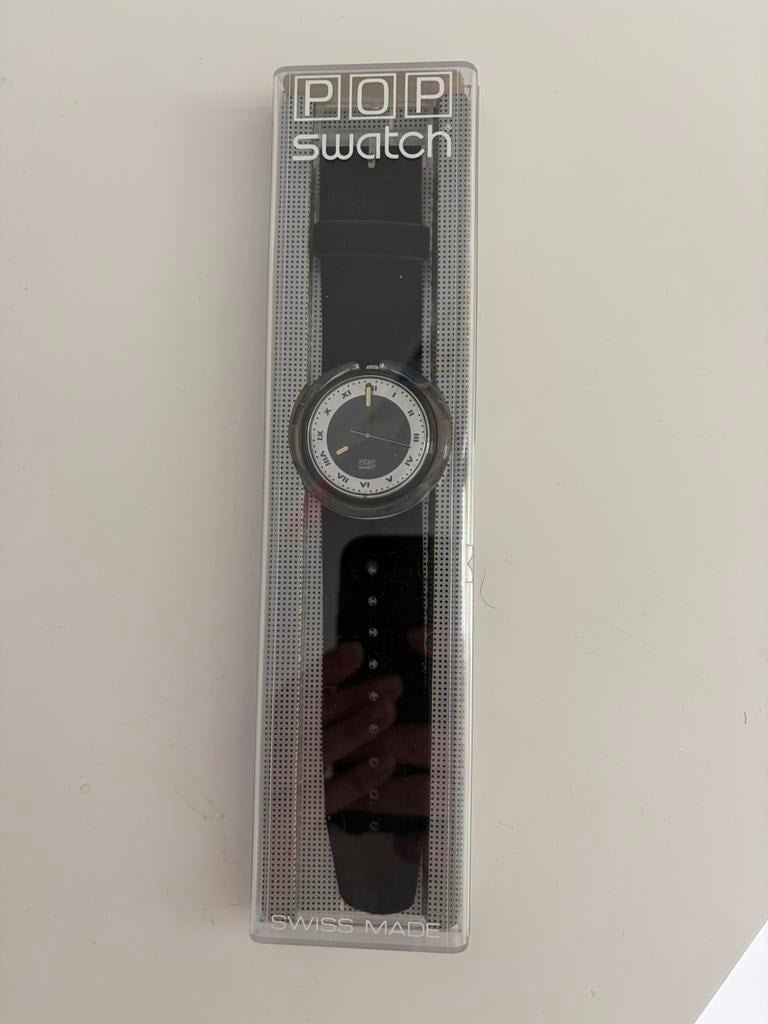 Pop swatch blauw fluweel in doosje, Ophalen of Verzenden, Zo goed als nieuw, Swatch