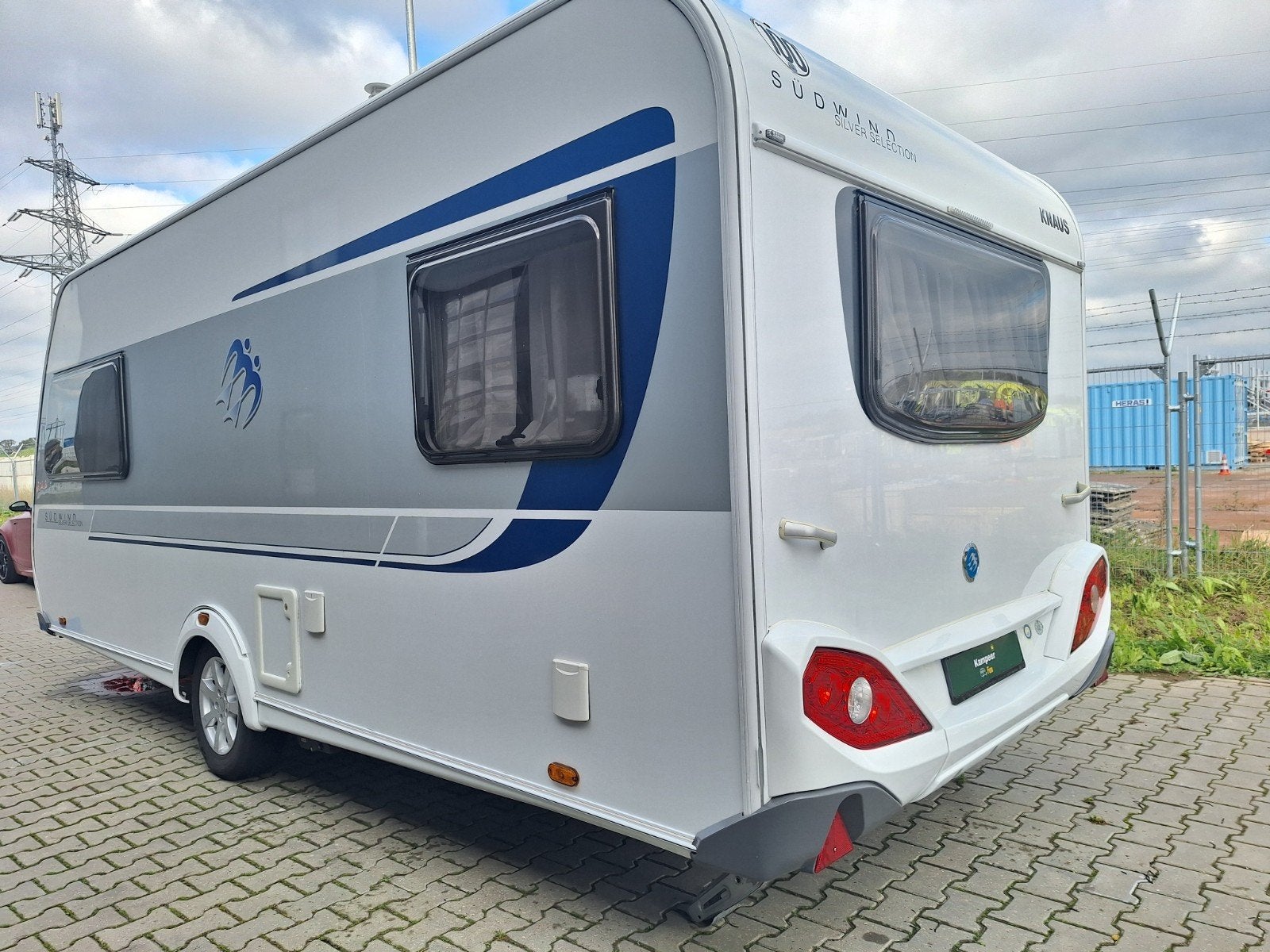 Knaus Sudwind 500 EU - 2 lits simples - Déménageur + Auvent, Caravanes & Camping, 2 lits séparés, Auvent, Particulier, Knaus
