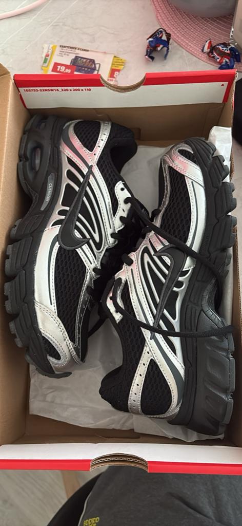 Nike air max moto 2k, black/black-metallic silver maat 38,5, Ophalen, Zwart, Nieuw, Sneakers
