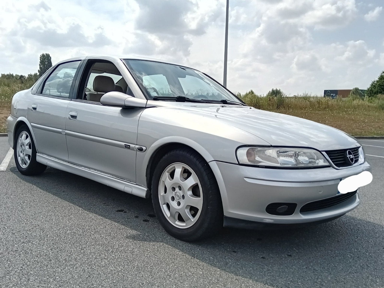 opel vectra 2.0 16s CDX en l'etat, Autos, Particulier, Essence, Achat, Vectra