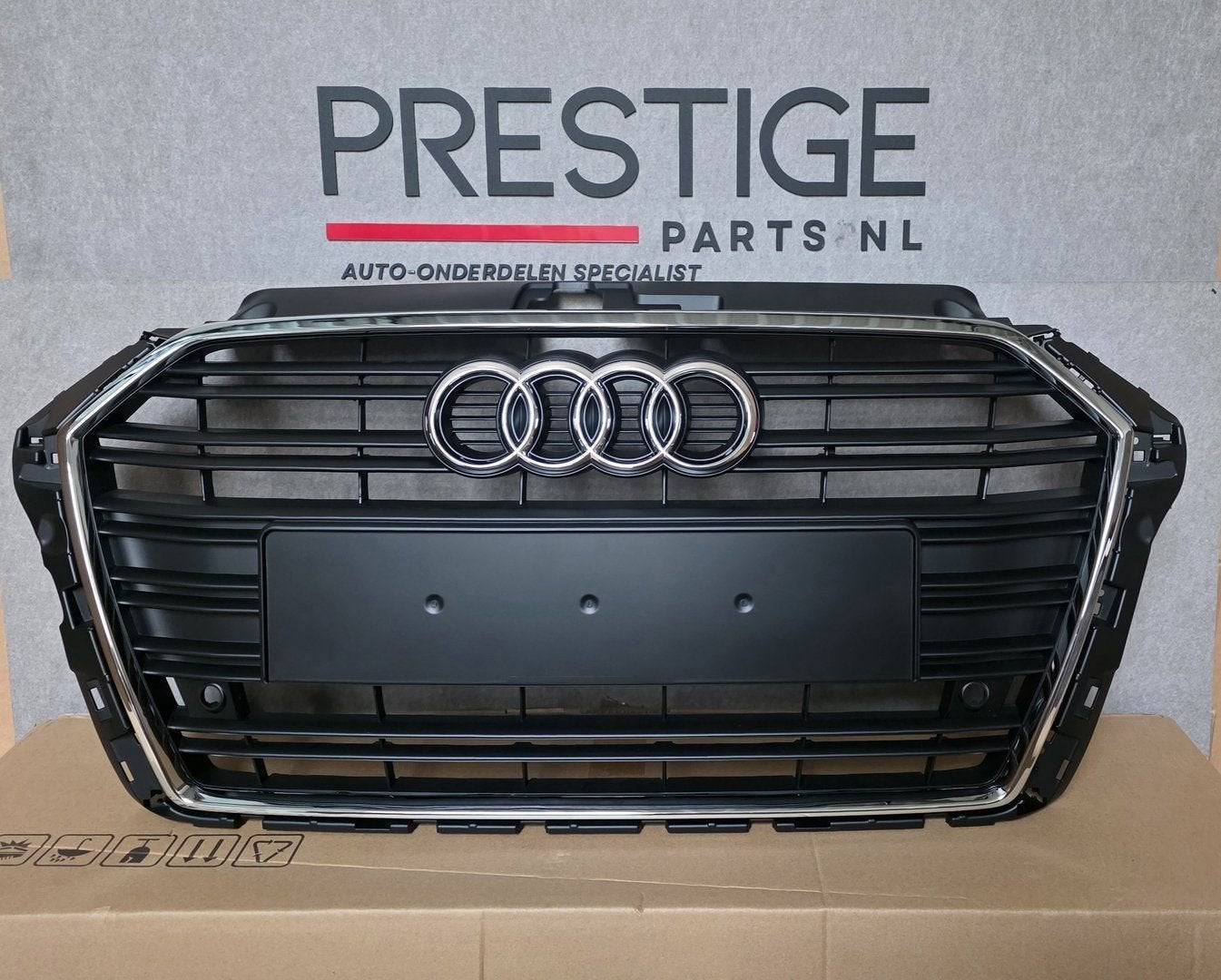 Grill AUDI A3 8V GRILLE FACELIFT bj.2017-2021 NIEUW 8V0 FL, Neuf, -, Origine de la pièce connue, -
