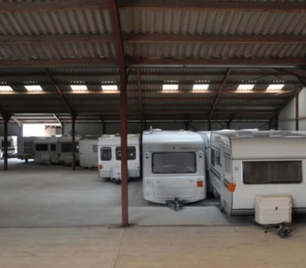 Emplacement hivernage, Immo, Garages & Places de parking