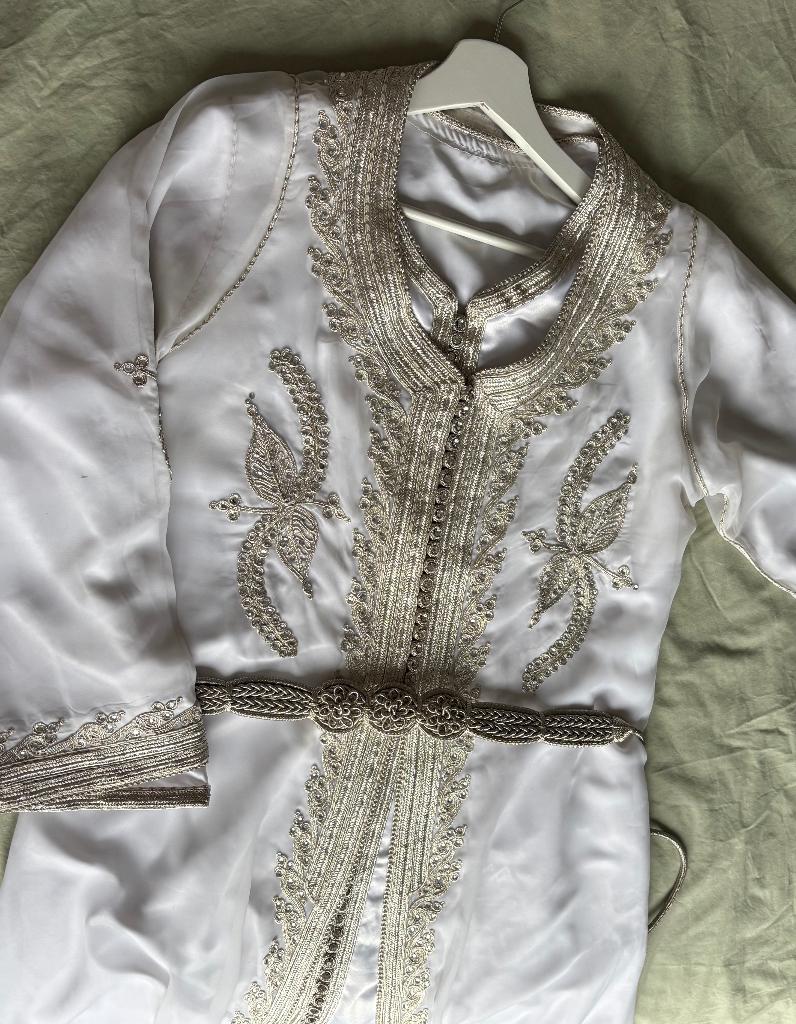 Takshita/Caftan, Ophalen, Gedragen, Wit, Trouwjurk