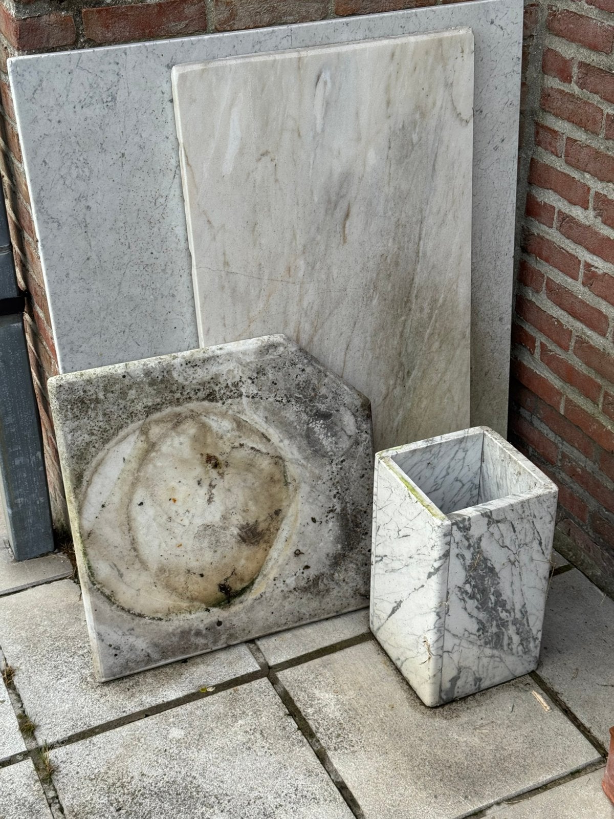 diverse authentieke stukken wit/grijs natuursteen marmer, Enlèvement, Comme neuf