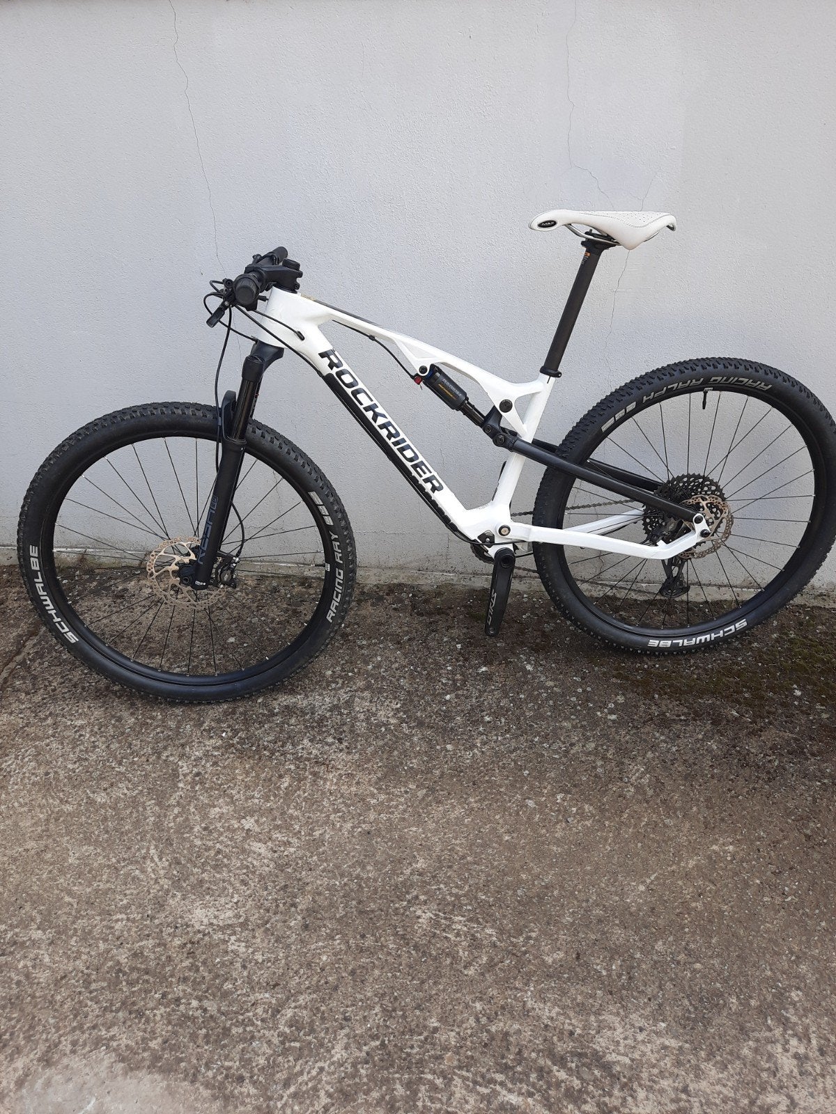 Vtt rockrider xc900s a vendre a Musson 950euro, Enlèvement