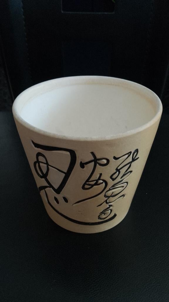 Pot et cache pot., Enlèvement