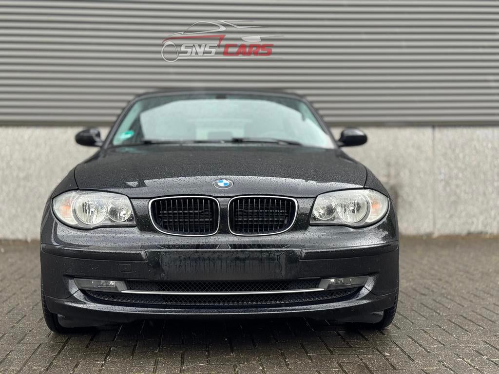 Bmw 118i AUTOMAAT | 5 deurs | Top onderhouden | Garantie, Auto's, Automaat, Zwart, Bedrijf, Berline