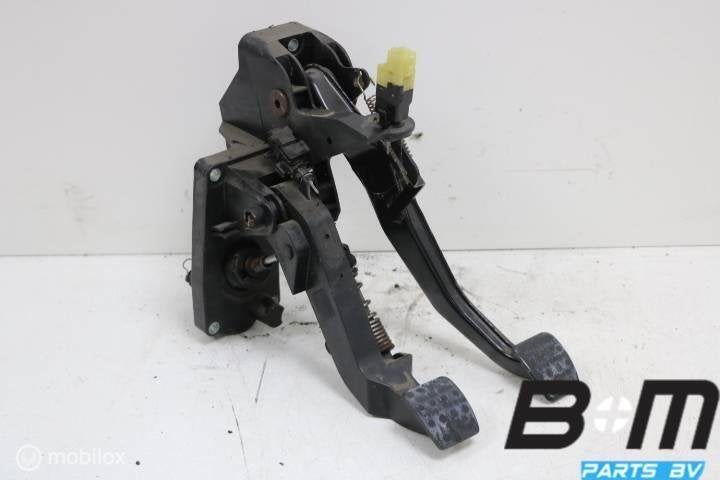 Koppeling - en rempedaal Mercedes B-klasse W245 A1692902401, Gebruikt