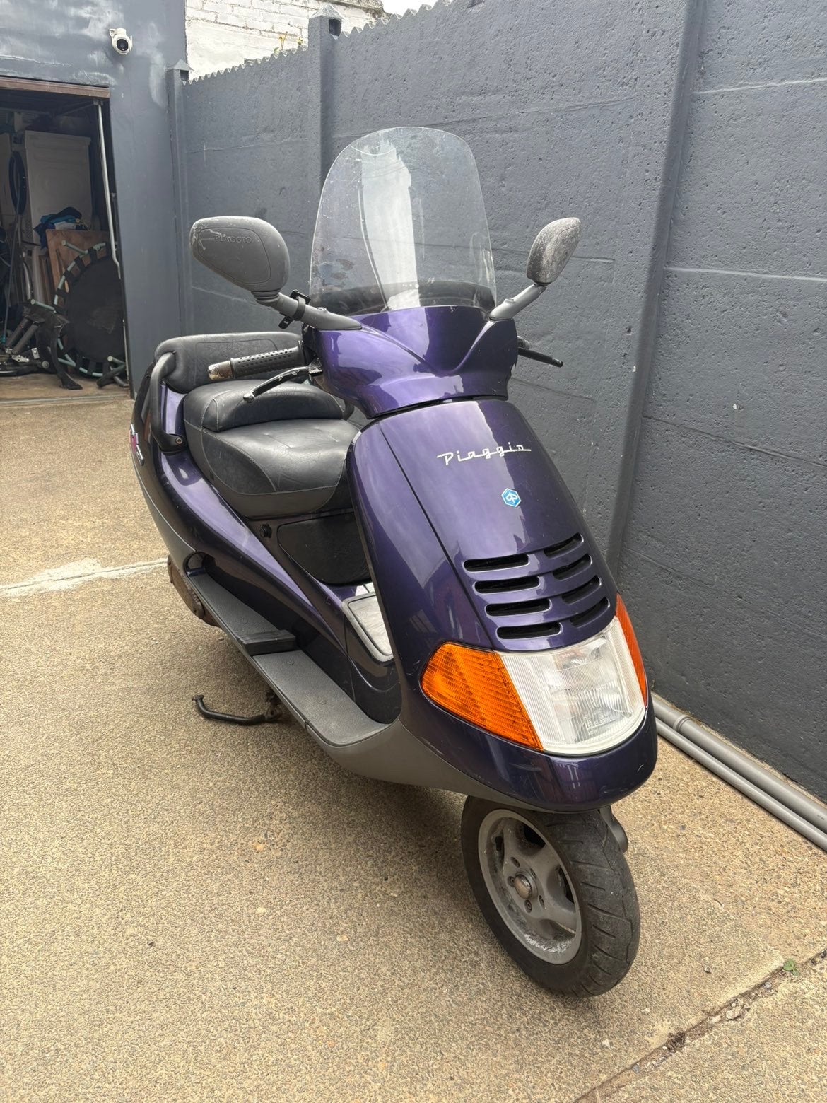 Piaggio Hexagon 150cc 2t, Vélos & Vélomoteurs, Scooters | Piaggio, Comme neuf, Zip, Deux-temps, Enlèvement