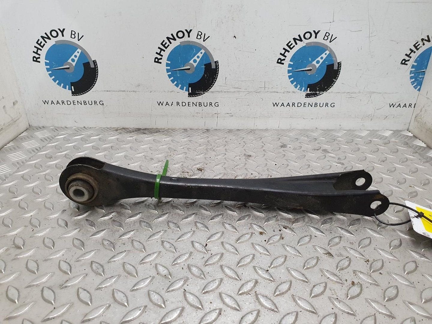 BMW 1 SERIES 116d EDE DRAAGARM ONDER LA 2013, Ophalen of Verzenden, Gebruikt, ARN erkend
