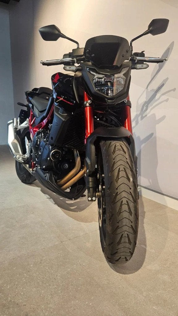 Honda CB750 (bj 2023), Motoren, 750 cc, Bedrijf, Meer dan 35 kW, Overig