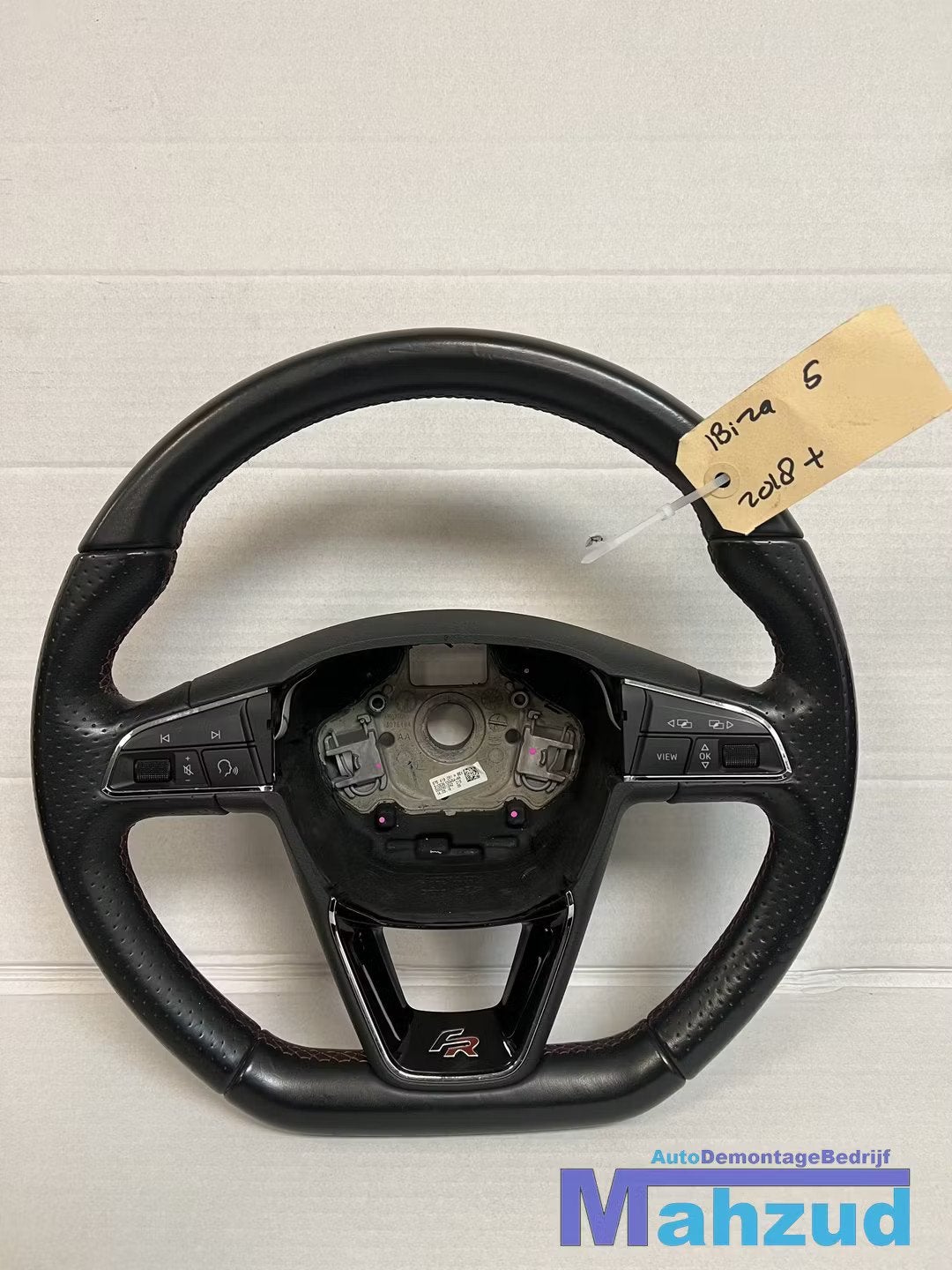 SEAT IBIZA 4 FR stuurwiel stuur 2010-2017, Autovia A-2, Km 585 585
08760  Martorell, ES, SEAT S.A., Utilisé, Customercare@seat.es