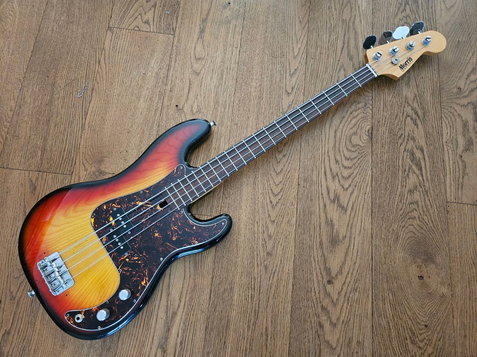 Morris Japan Precision Bass 1980, Musique & Instruments, Enlèvement