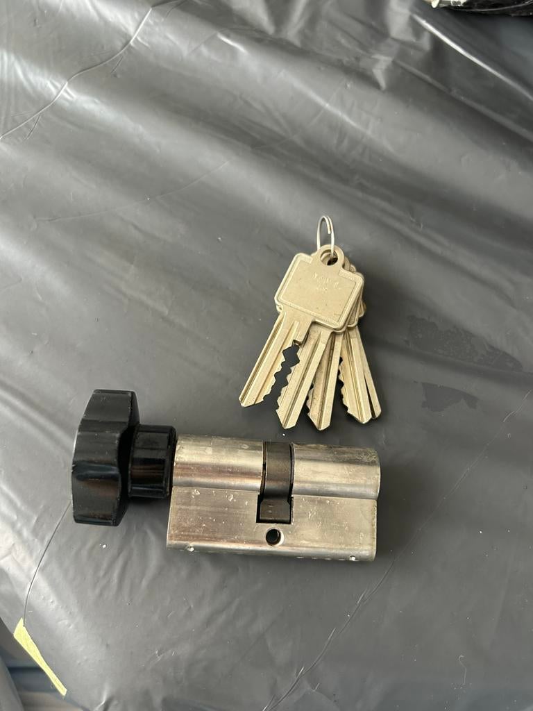 serrures de porte, Enlèvement ou Envoi, Utilisé