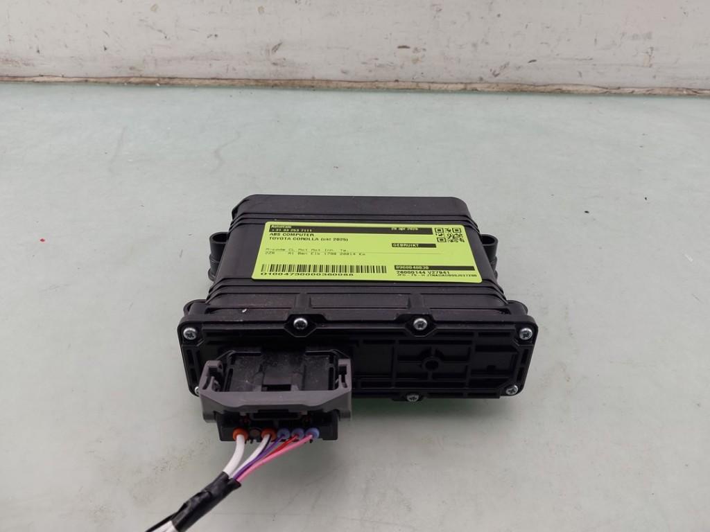 COMPUTER ABS Toyota Corolla Cross (01-2020/-) (|8968048030|), Dhr. J. Ham, Gebruikt, Administratie@autoham.nl, Toyota
