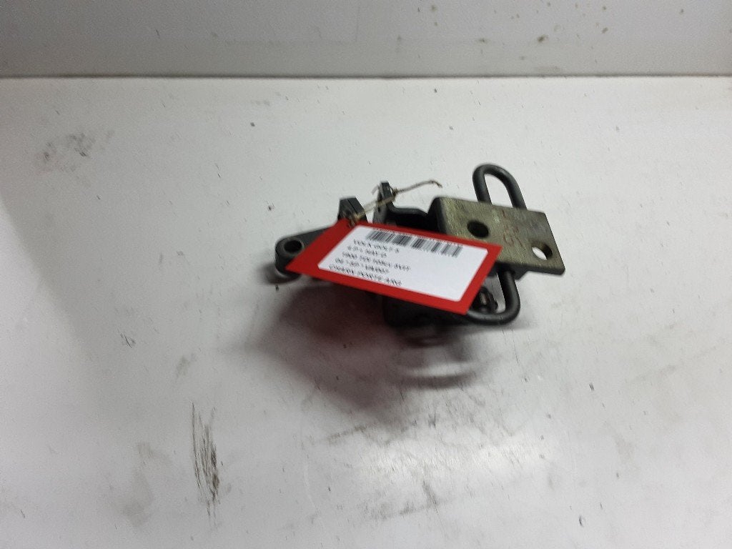 CHARNIERE DE PORTE ARRIÈRE GAUCHE Golf V (1K1) (1K4833411), Volkswagen, Volkswagen AG, Utilisé, Kundenbetreuung@volkswagen.de