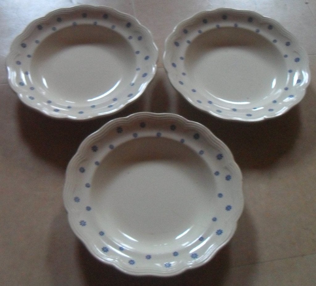Assiettes creuses (3), Maison & Meubles, Enlèvement ou Envoi