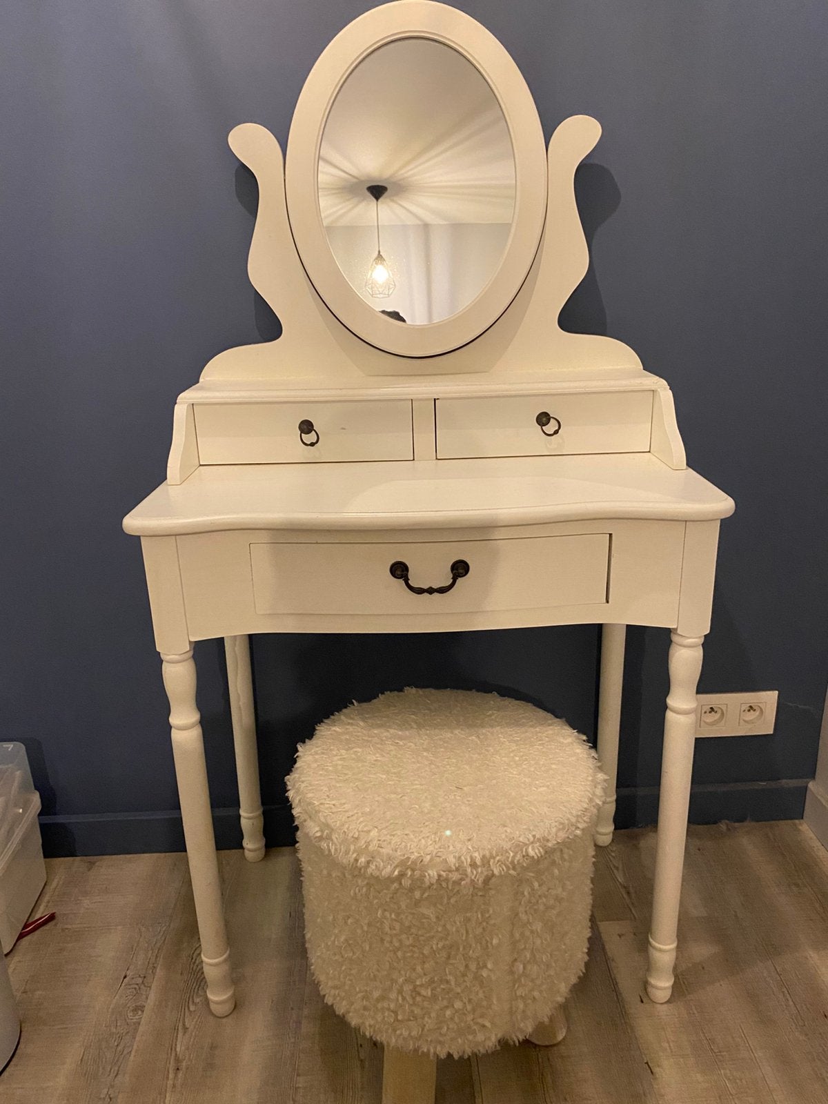 Table de maquillage « Joséphine » avec pouf en tissu Teddy, Maison & Meubles, Enlèvement, Utilisé